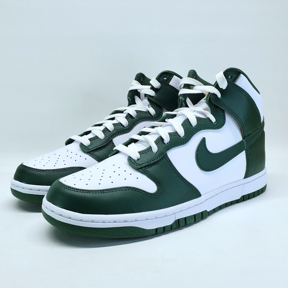 Nike Dunk High - Picture 7 of 11